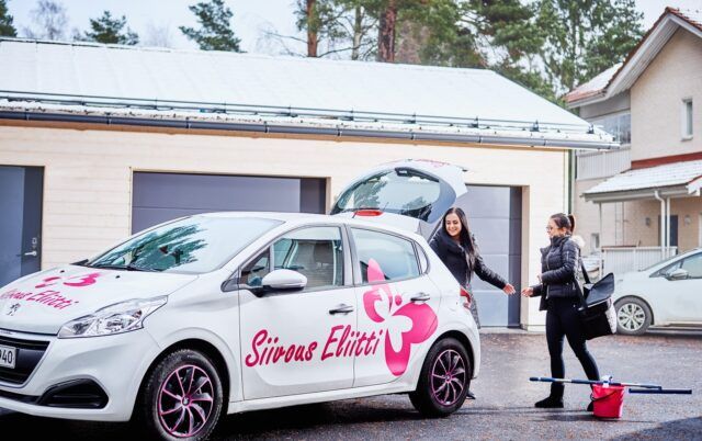 Siivous Eliitin ammattilaiset - Siivous Eliitti Meillä on kaikki tarvittavat tarvikkeet ja välineet suorittaaksemme siivouksen laadukkaasti ja turvallisesti.